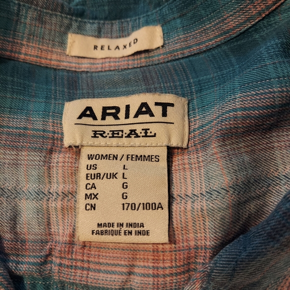 Ariat Women's Real Billie Jean Teal and Pink Plaid Button Down Shirt - Picture 3 of 8